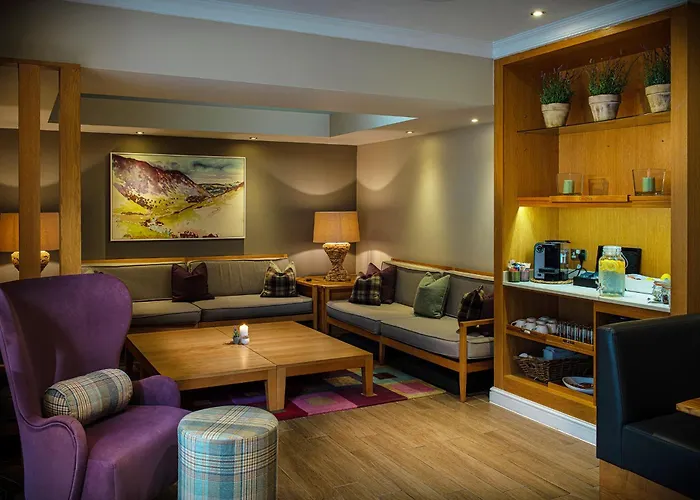 North Lakes Hotel And Spa